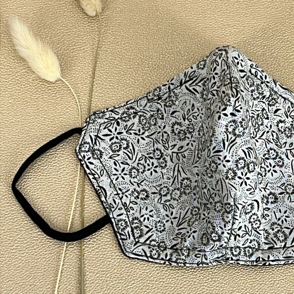 Reversible Face Mask black and white floral print 3 layer cotton fabric